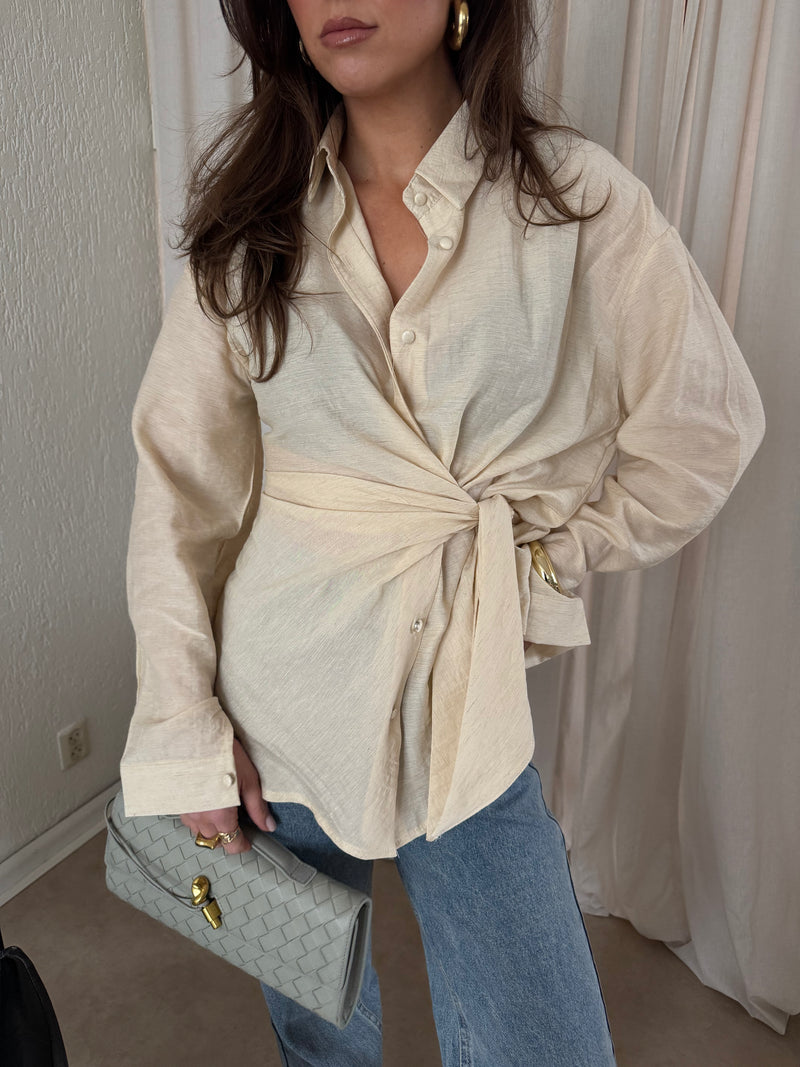 KNOT BLOUSE BUTTER YELLOW