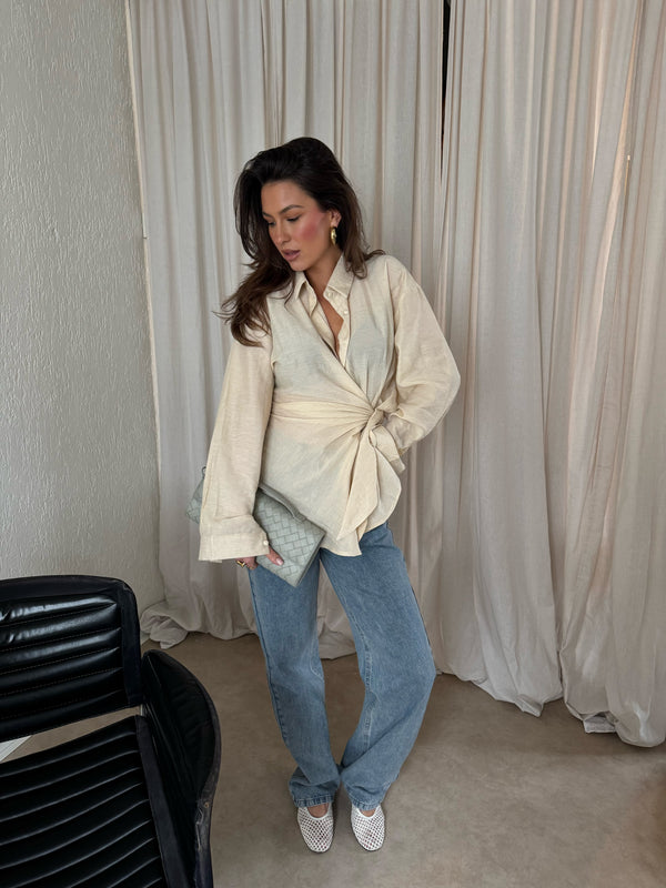 KNOT BLOUSE BUTTER YELLOW